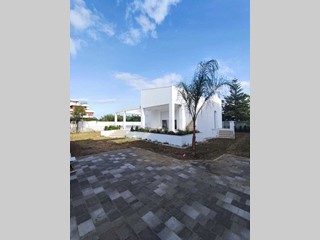 Villa in Vendita a San Felice Circeo, 540'000€, 114 m²