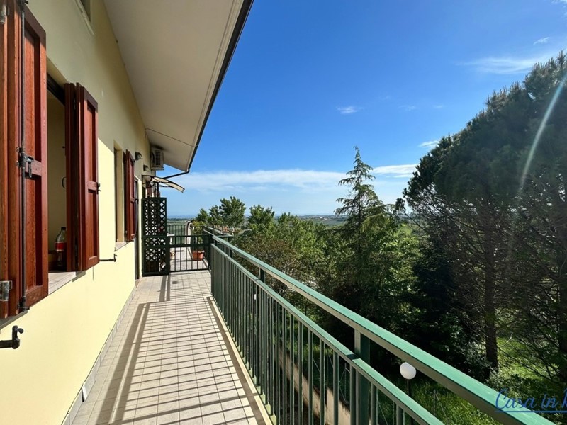 Quadrilocale in Vendita a Montescudo Monte Colombo, 170'000€, 115 m², con Box