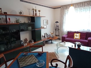 Appartamento in Vendita a Ragusa, 145'000&euro;, 156 m², con Box