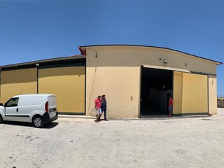 Capannone in Vendita a Siracusa, zona Belvedere-Tremilia-CittÃ  Giardino, 400'000€, 500 m²