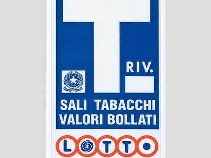 Attività commerciale in Vendita a Siracusa, zona Panagia-Piazza delle Province, 400'000&euro;, 70 m², arredato