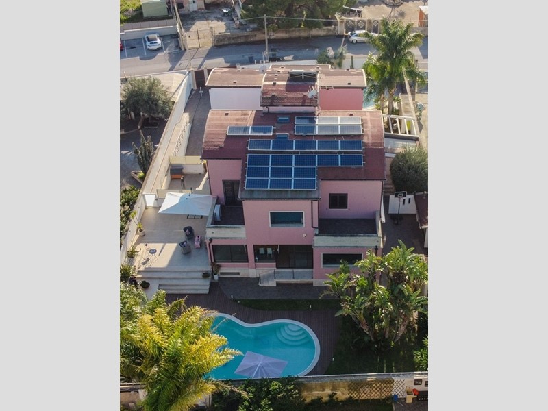 Villa in Vendita a Siracusa, zona Villaggio Miano-Epipoli, 698'000&euro;, 400 m²