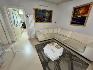 Quadrilocale in Vendita a Siracusa, 150'000&euro;, 130 m²