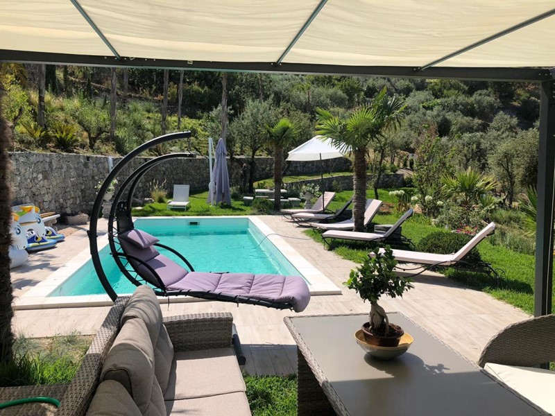 Villa in Vendita a Taormina, 1'500'000€, 580 m², arredato
