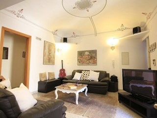 Quadrilocale in Vendita a Siracusa, zona Ortigia-Umberto, 370'000&euro;, 140 m²