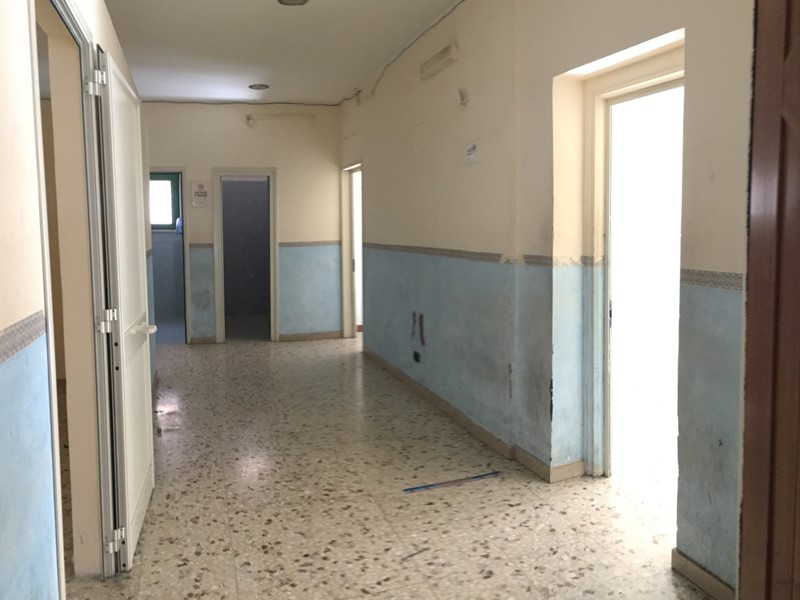 Immobile commerciale in Vendita a Siracusa, zona Villaggio Miano-Epipoli, 145'000&euro;, 150 m²