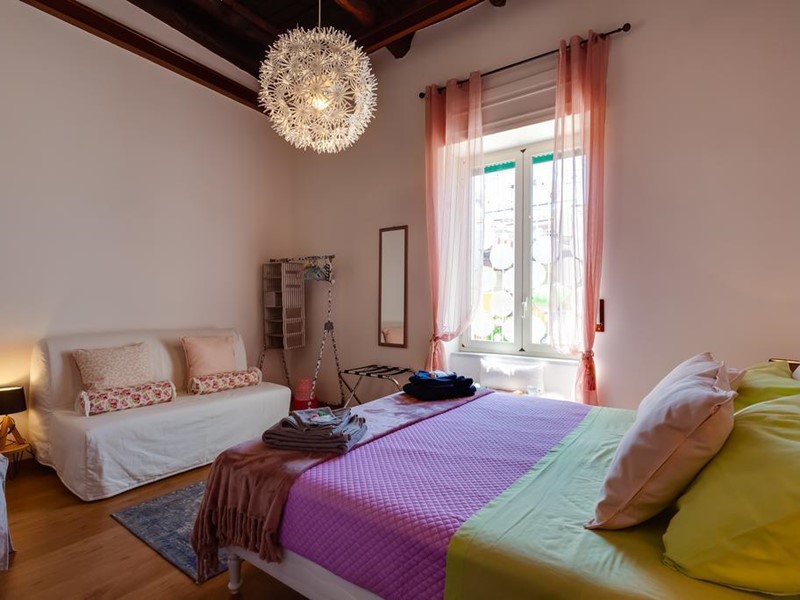 Bilocale in Affitto a Siracusa, zona Ortigia-Umberto, 1'200€, 110 m²