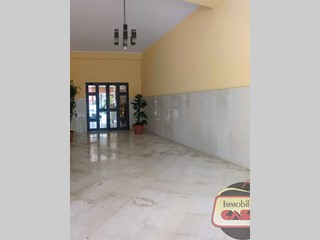Appartamento in Vendita a Siracusa, zona Tica-Tisia, 220'000&euro;, 210 m², con Box