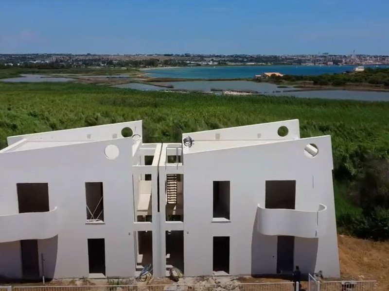 Villa in Vendita a Siracusa, zona Isola, 350'000&euro;, 136 m²