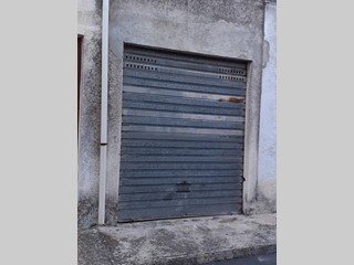 Box in Vendita a Canicattini Bagni, 12'000€, 35 m²