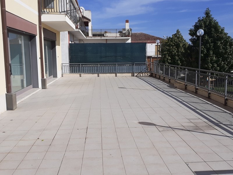 Immobile commerciale in Vendita a Canicattini Bagni, 45'000€, 51 m²