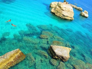 Terreno industriale in Vendita a Siracusa, zona Ognina-Fontane Bianche, 295'000€, 4500 m²