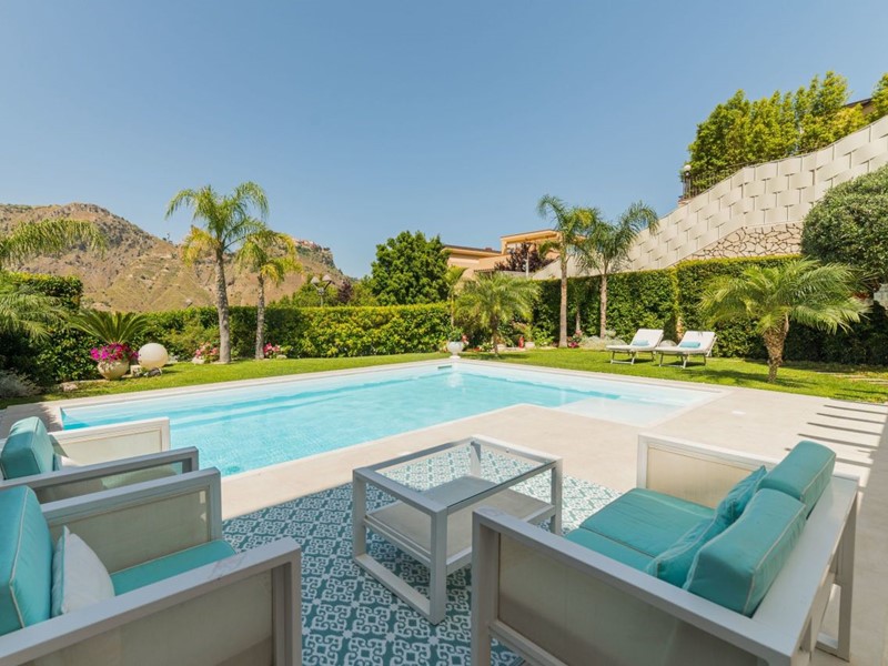 Appartamento in Vendita a Taormina, 1'100'000€, 250 m², arredato