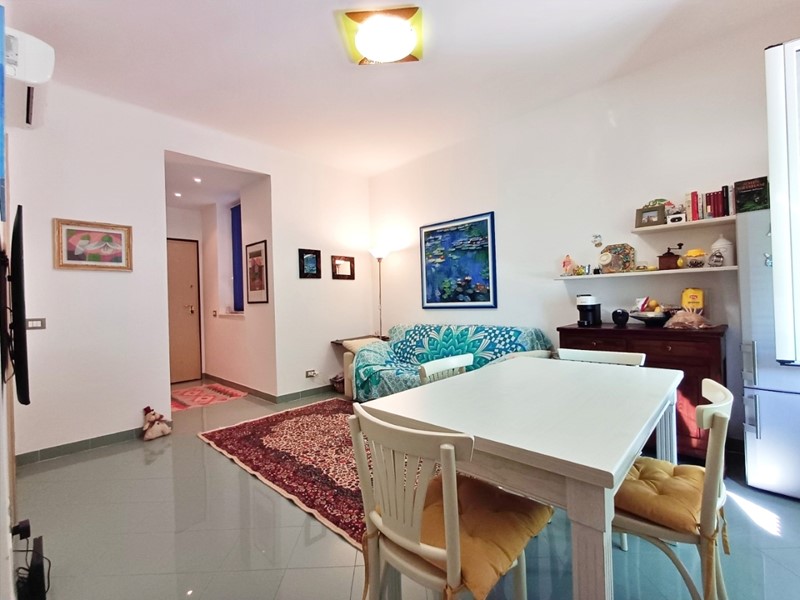 Quadrilocale in Vendita a Sestri Levante, 475'000€, 63 m², con Box