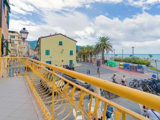 Quadrilocale in Vendita a Sestri Levante, 465'000€, 71 m²