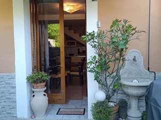 Casa Semi Indipendente in Vendita a Castelnuovo Magra, 195'000€, 85 m²