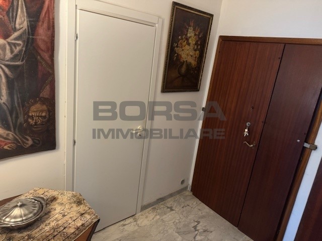 Appartamento in Vendita a Livorno, 600'000€, 300 m², con Box