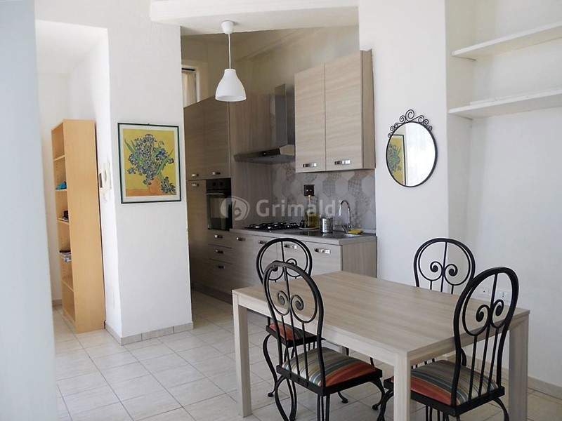 Trilocale in Affitto a Nettuno, 2'000€, 60 m², arredato