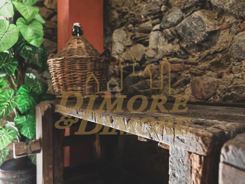 Bilocale in Vendita a Colazza, 108'000€, 74 m², arredato