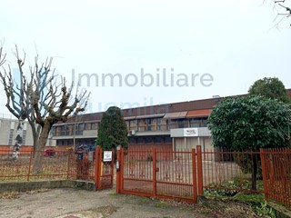 Immobile commerciale in Vendita a Valsamoggia, zona Muffa, 980'000€, 2500 m²