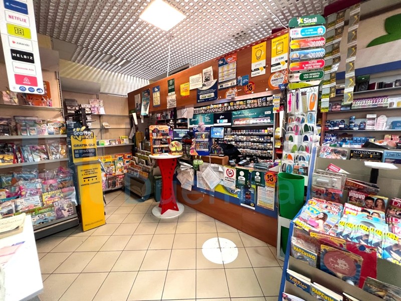 Attività commerciale in Vendita a Faenza, 150'000&euro;, 35 m², arredato