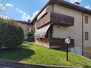 Quadrilocale in Vendita a Ceregnano, 59'000€, 95 m², con Box