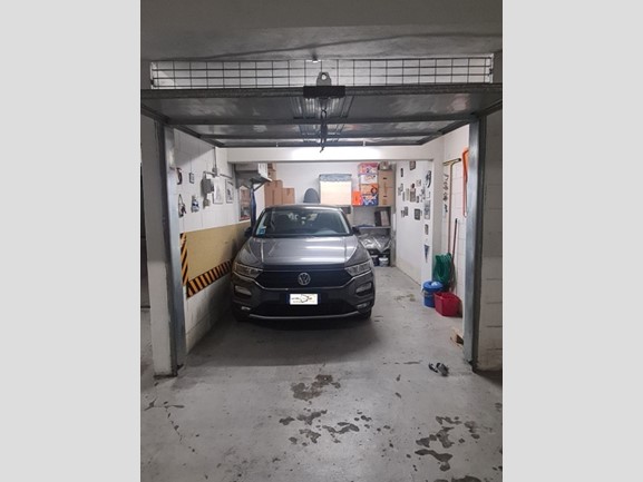 Box in Vendita a Genova, zona San Fruttuoso, 50'000€, 17 m²