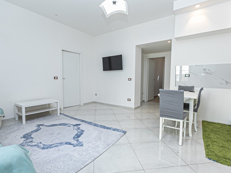 Appartamento in Vendita a Genova, zona Lagaccio, 107'000€, 94 m²