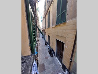 Bilocale in Vendita a Genova, zona Centro Storico, 95'000€, 35 m²