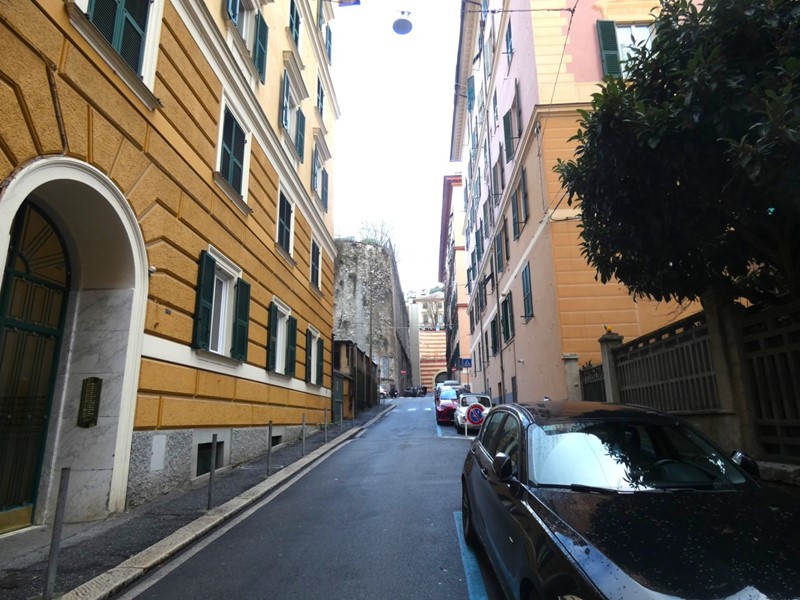 Magazzino in Vendita a Genova, zona Centro, 45'000€, 44 m²