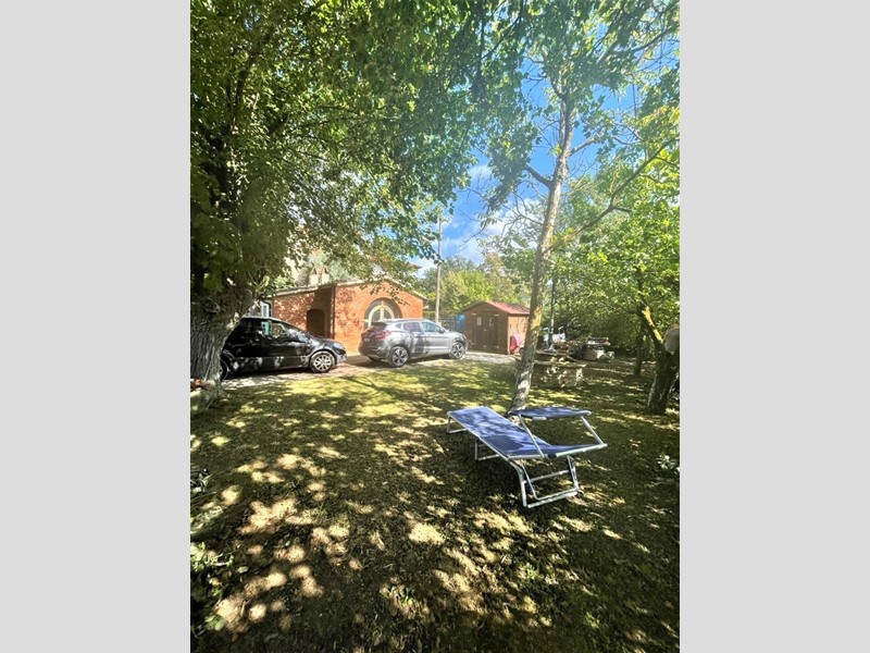 Casa Semi Indipendente in Vendita a Arezzo, 290'000&euro;, 172 m²