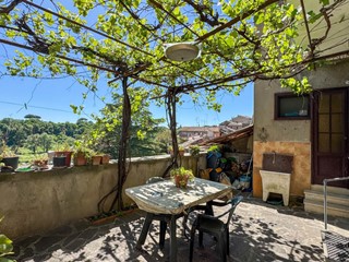 Appartamento in Vendita a Sutri, 70'000€, 70 m²