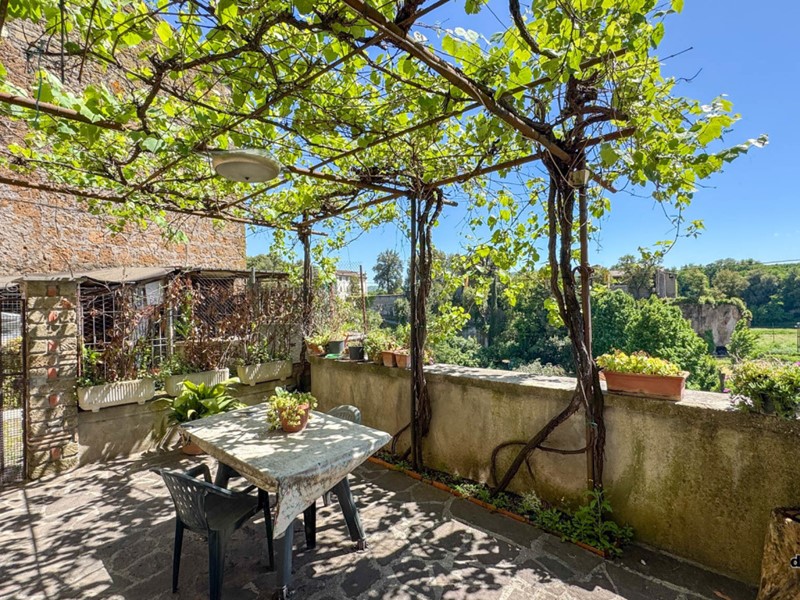 Appartamento in Vendita a Sutri, 70'000€, 70 m²