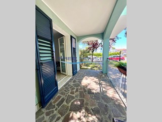 Bilocale in Vendita a Cervia, 230'000€, 76 m², arredato, con Box