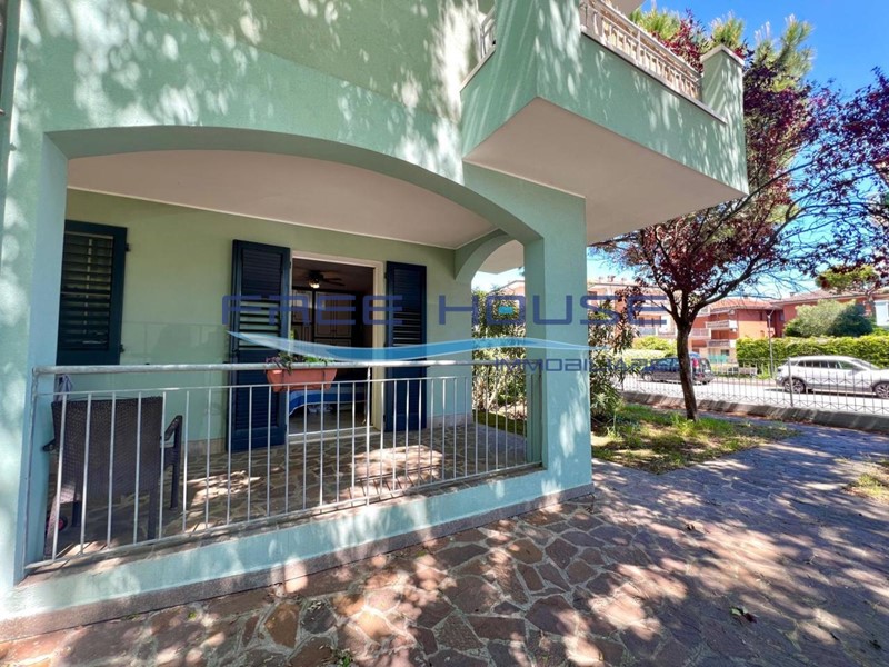 Bilocale in Vendita a Cervia, 230'000€, 76 m², arredato, con Box