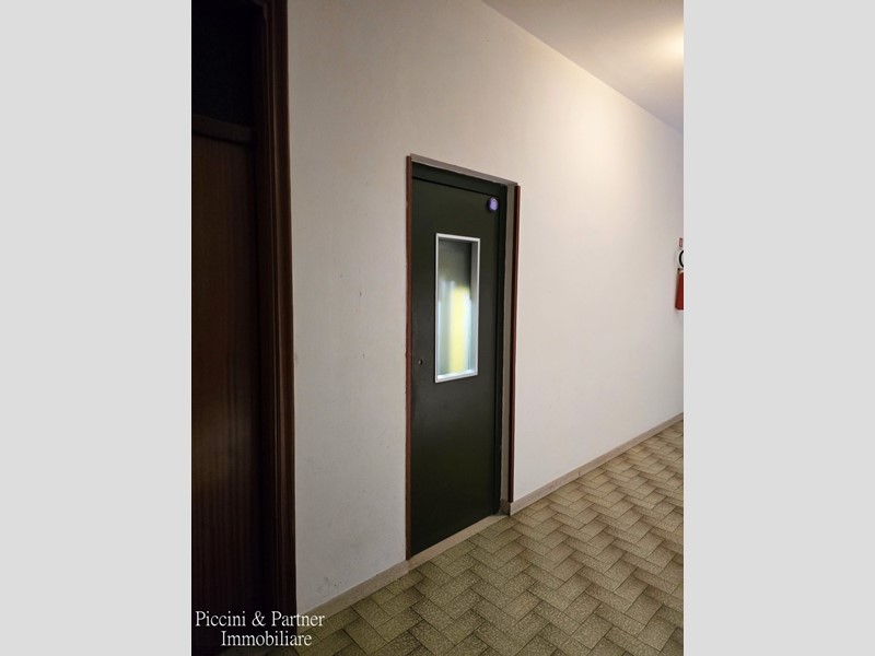 Appartamento in Vendita a Castiglione del Lago, zona Centro, 130'000€, 105 m²