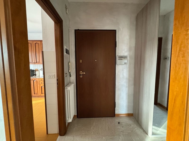 Appartamento in Vendita a Bordighera, 310'000€, 70 m², arredato, con Box