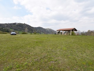Casa Indipendente in Vendita a Chiampo, 130'000&euro;, 11000 m²
