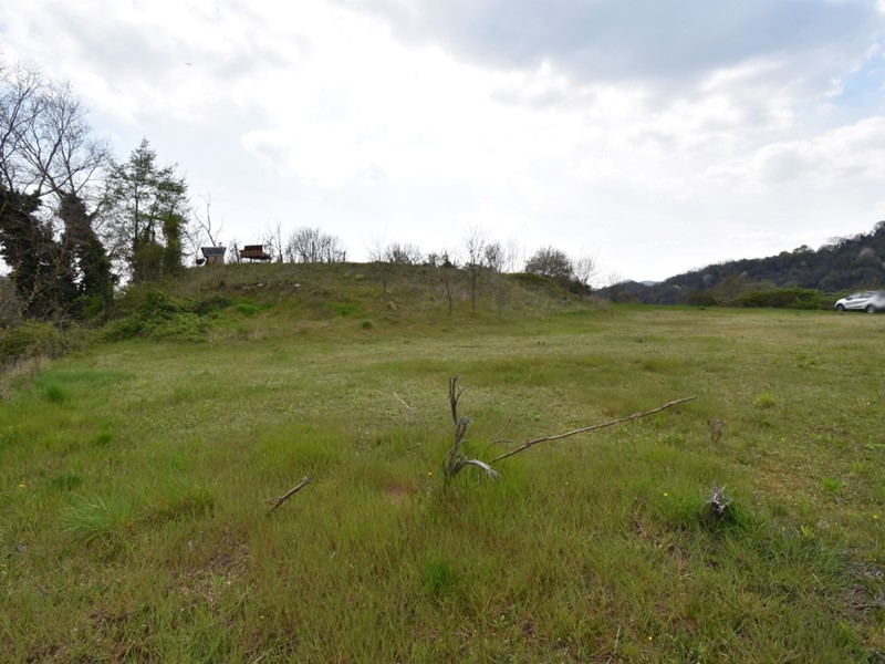 Casa Indipendente in Vendita a Chiampo, 130'000€, 11000 m²