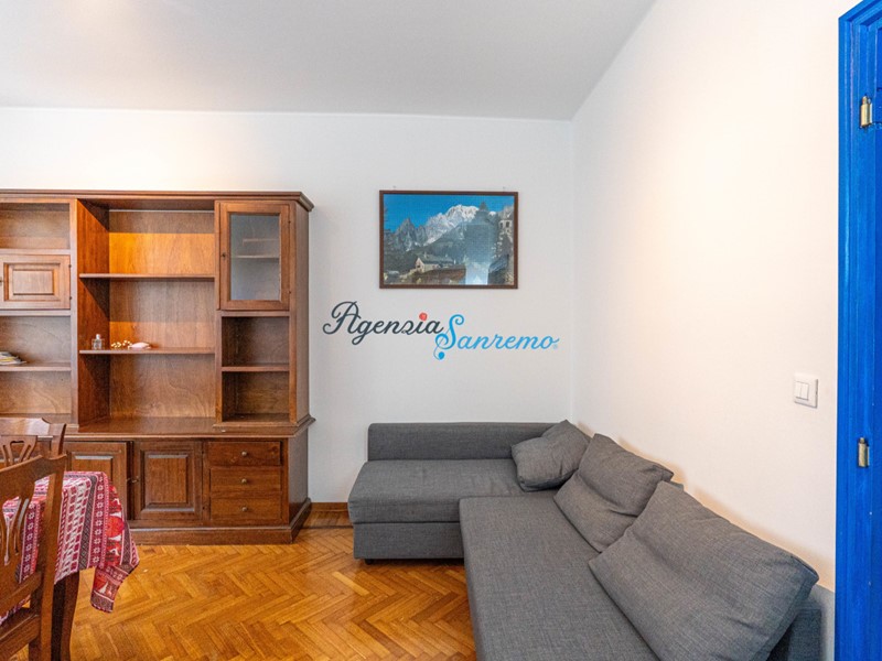 Bilocale in Vendita a Sanremo, 288'000€, 85 m²