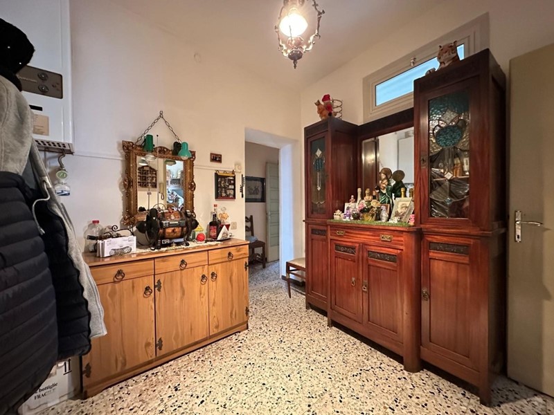 Trilocale in Vendita a Lugagnano Val d'Arda, 55'000€, 85 m²