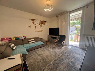 Appartamento in Vendita a Rimini, zona Lagomaggio, 290'000€, 113 m², con Box