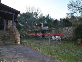 Casa Indipendente in Vendita a Rosignano Marittimo, zona Gabbro, 320'000€, 180 m²