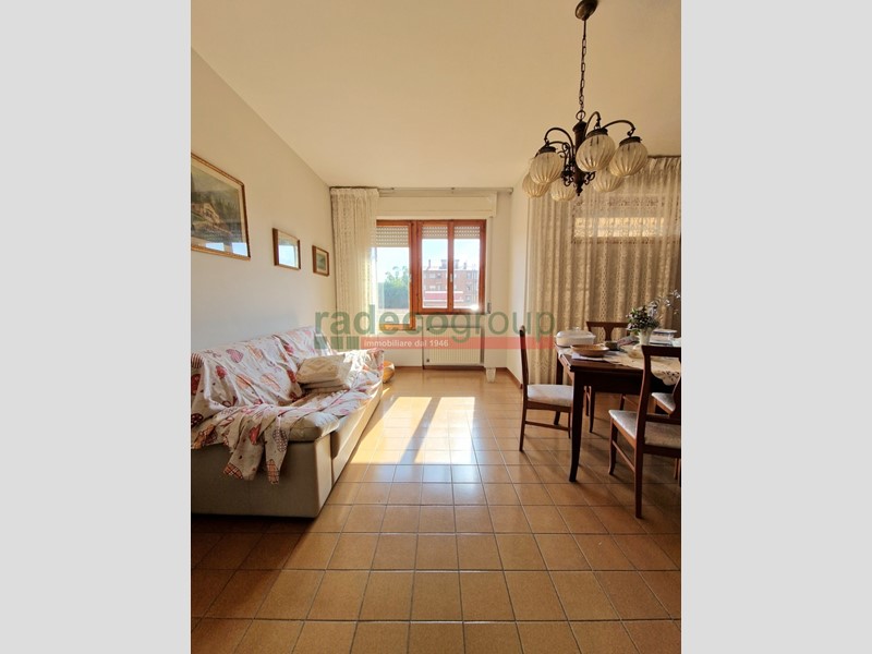 Appartamento in Vendita a Livorno, zona la rosa, 228'000€, 105 m²