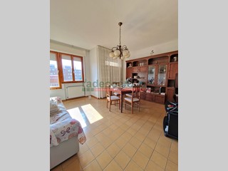 Appartamento in Vendita a Livorno, zona la rosa, 228'000€, 105 m²
