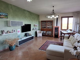Casa Indipendente in Vendita a Castelnuovo Berardenga, zona Guistrigona, 750'000€, 320 m², con Box