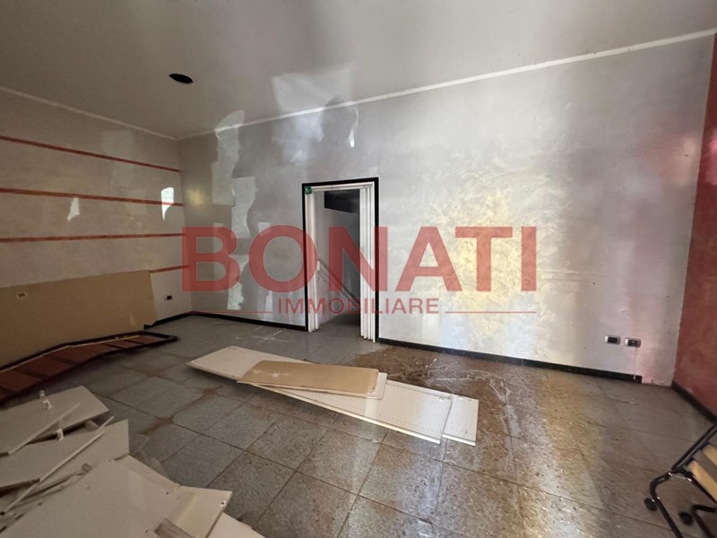 Immobile commerciale in Affitto a La Spezia, zona Centro, 500&euro;, 45 m²