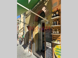 Attività commerciale in Vendita a Riomaggiore, zona Riomaggiore, 180'000€, 40 m², arredato