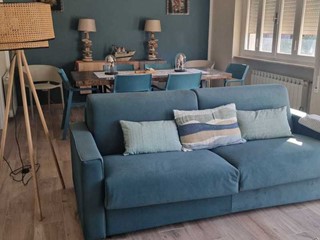 Quadrilocale in Affitto a Camaiore, zona Lido di Camaiore, 100 m², arredato