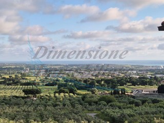 Casa Semi Indipendente in Vendita a Rosignano Marittimo, 260'000€, 100 m², con Box